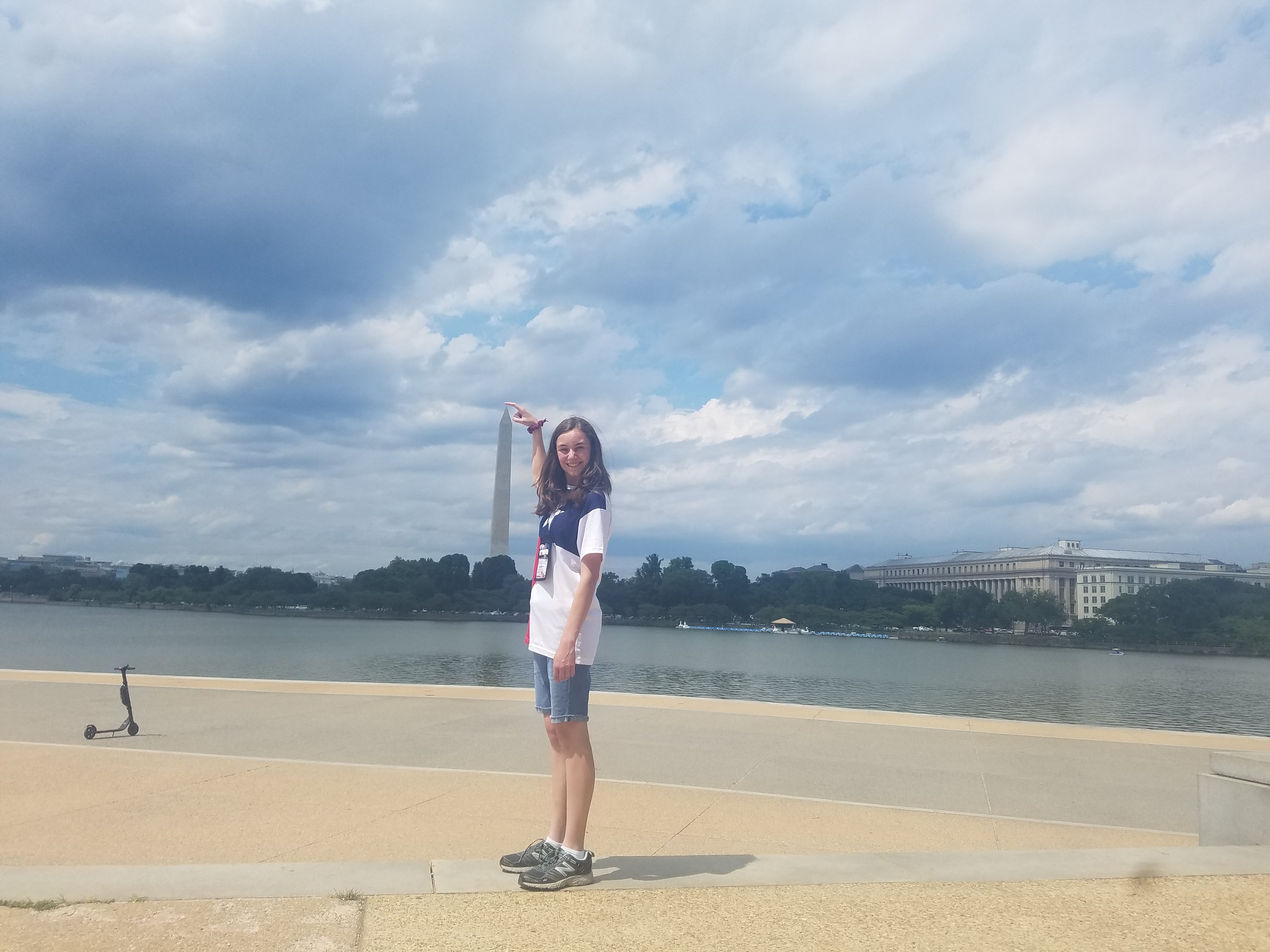 Aubrey Hendrick conquers the Washington Monument.