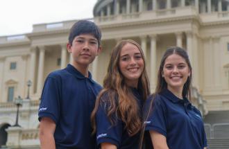 Image of 3 Youth Tour participants